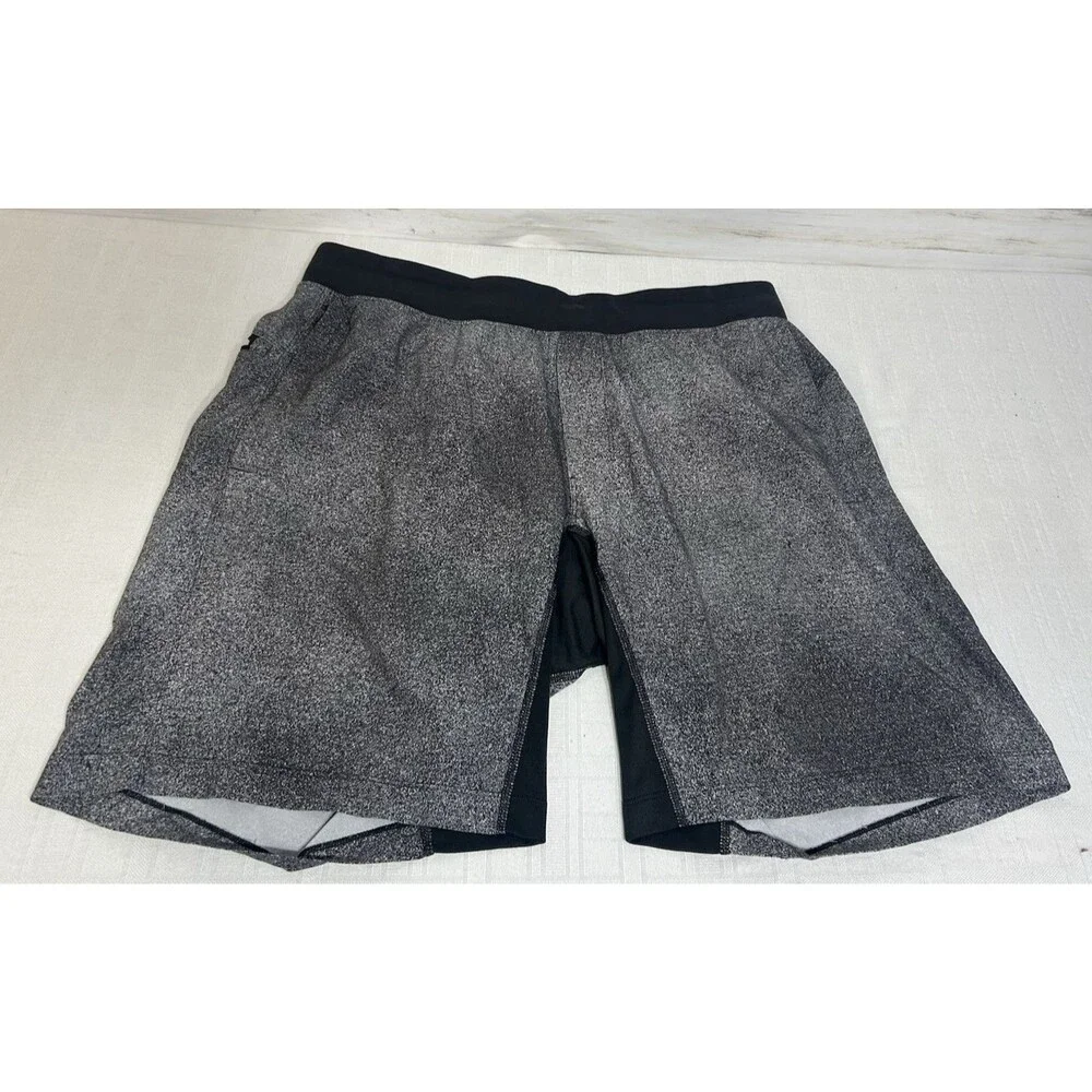 LULULEMON Size XL  Mens T.H.E. Shorts Linerless 9